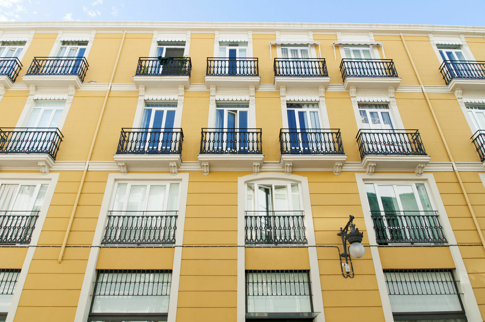 Premium Apartments Валенсия Экстерьер фото